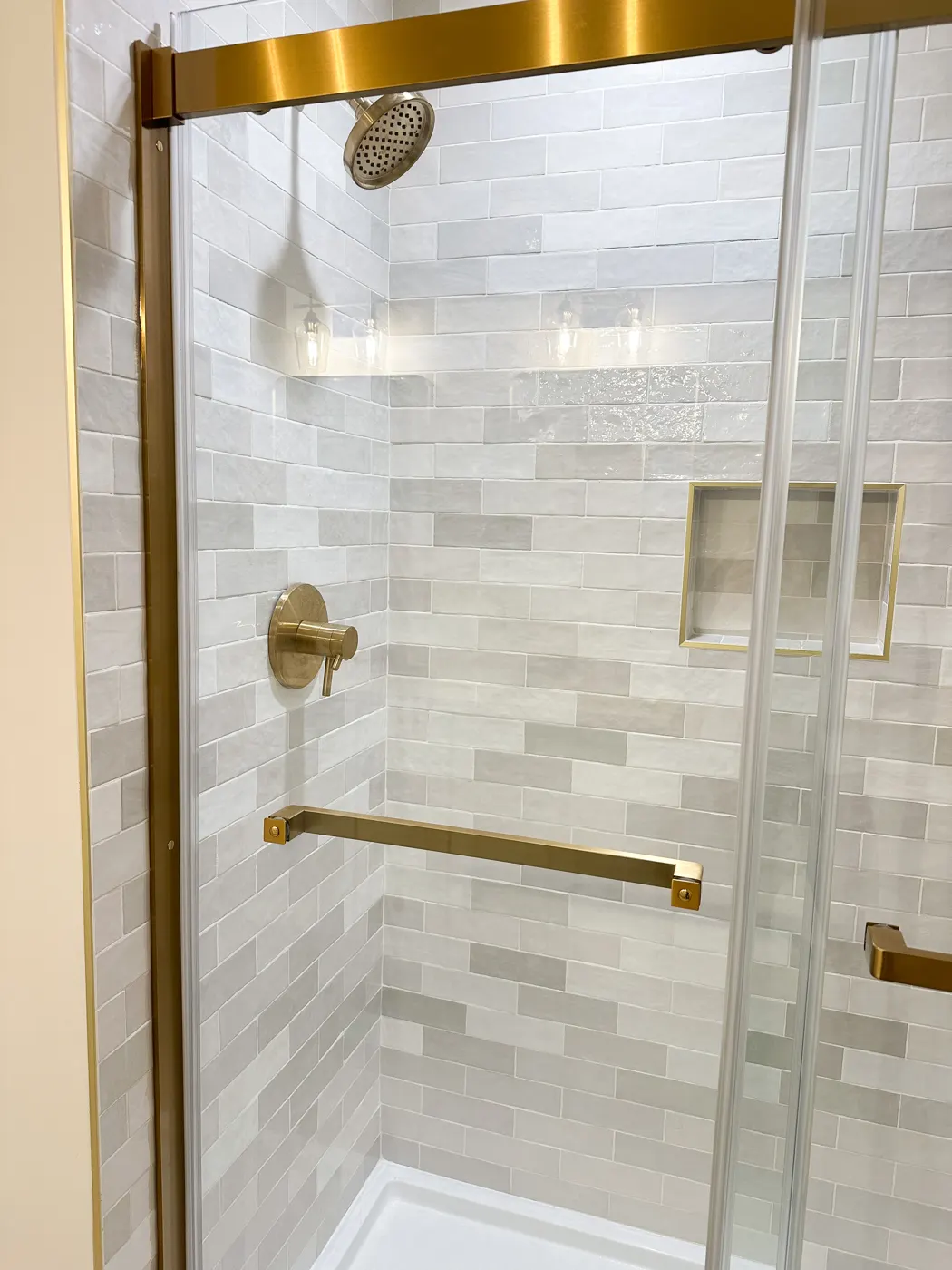 Bathroom photo from the Bath in a Box page, 2 of 12